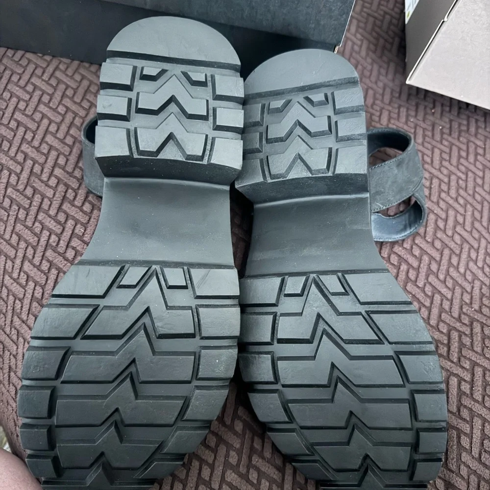 Torrid Black Women's Sandals - Picture 4 of 4